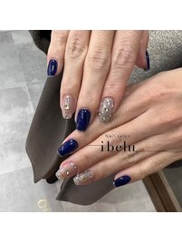 ネイビーネイル