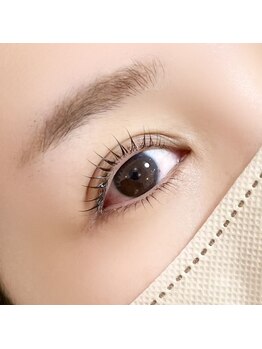 エミン(emin)/上下ケラチンラッシュリフト