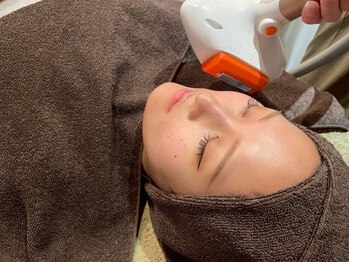 フラワー(FLOWER)の写真/【時短メニュー】クイック光フェイシャル4,280円◇夏のダメージ肌を集中ケア♪