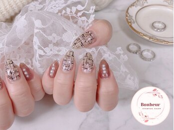 ボヌール(Bonheur)の写真/デザインがなかなか決まらないという方に☆豊富なデザインから選択可能！つい見たくなるお手元に♪