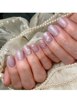 上品ネイル　¥9,570