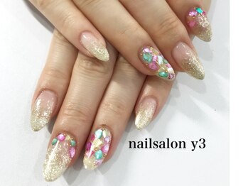 ネイルサロンワイスリー (y3)/シェルストーンです(о´∀`о)