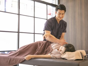 篠崎駅前りゅうせい整体院/《施術》猫背