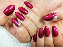 エムネイル(M Nail)/大人妖艶ネイル・大粒パール