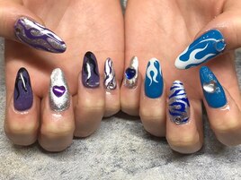 海外ネイル個性