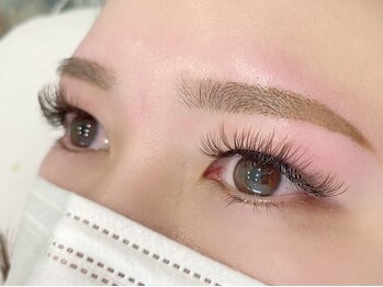 パルフェ(Parfait Eyelash Nail Salon)/美眉ケア+ブラウンWつけ放題