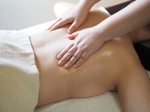 サロン ド アルム(salon de alm)の雰囲気（調合したハーブオイルでリンパケア/自分だけの至福の時間）