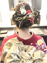 アー ベレ(A BELLE)