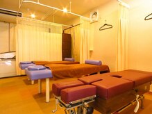 まえの整体院/【内観】施術ベッド