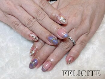 フェリシテ(FELICITE)/