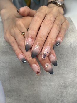 サブリナバイ ルヴィ(savrina by REVI)/