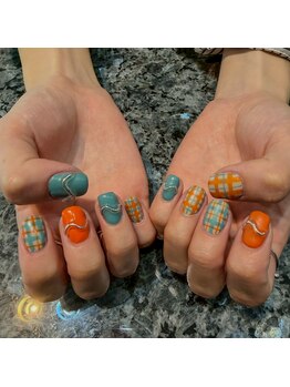 サロンドティス 学芸大学(salon de tis)/レトロポップネイル