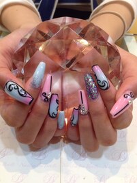 パステルカラースクエアスカルプ