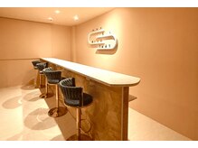 フィグトーキョー(Fig Tokyo)の雰囲気（バーのように大人な雰囲気でネイルの時間をお楽しみいただけます）