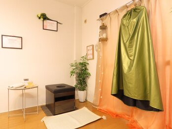 ボニータ(BONITA)の写真/【冷え改善に効果的なよもぎ蒸し♪】よもぎ蒸しで内側から温めて代謝UP！女性特有のお悩み改善にも◎