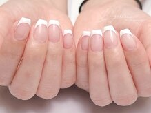 ディジューレ(Digeure)/シンプル白フレンチネイル