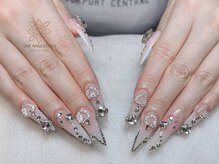 ウメネイルスタジオ(UME NAIL STUDIO)/長さだしやり放題×つけ放題