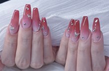 ラヴィ ネイル(RAVY NAIL)