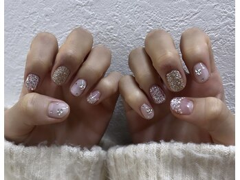 ジェイノヴァール(Jnovart)/