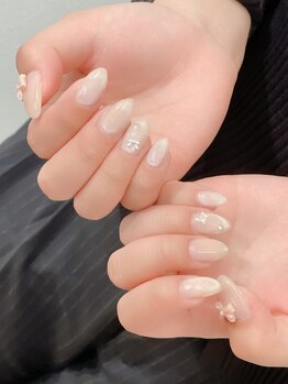 ユヌネイル(une nail)/