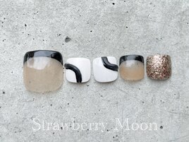 フレンチフット　8800円