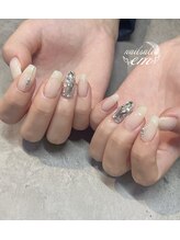 エム(em)/埋め尽くしネイル