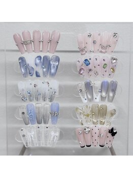 アイドル(Eyedor)/定額8月デザイン