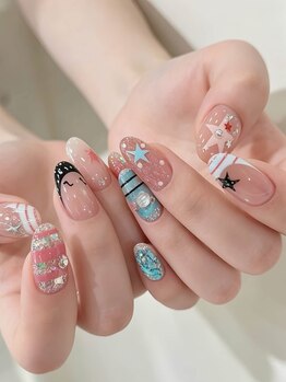 ヒカリセンター(HIKARI CENTER)の写真/【自店オフ無料！】大人気フレンチも豊富♪美フォルム・ツヤ・持ちの良さに定評あり◎