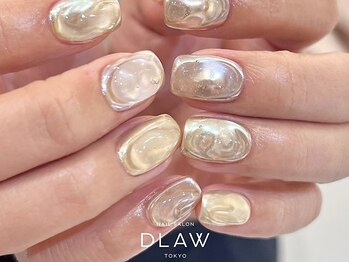 ドロウラピリィ トカ(DLAW Lapilie/toka)/ニュアンスネイル