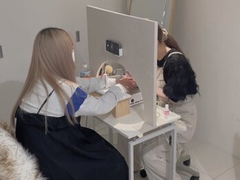 ウヌ(Un.)の写真/【中津駅より徒歩10秒】好立地で忙しいOLさんや主婦さんも通いやすさ抜群！全国希少の非対面ネイルサロン★