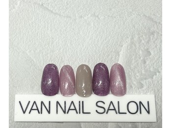 ヴァンネイルサロン 本厚木(VAN NAIL SALON)/華やかオフィスデザイン