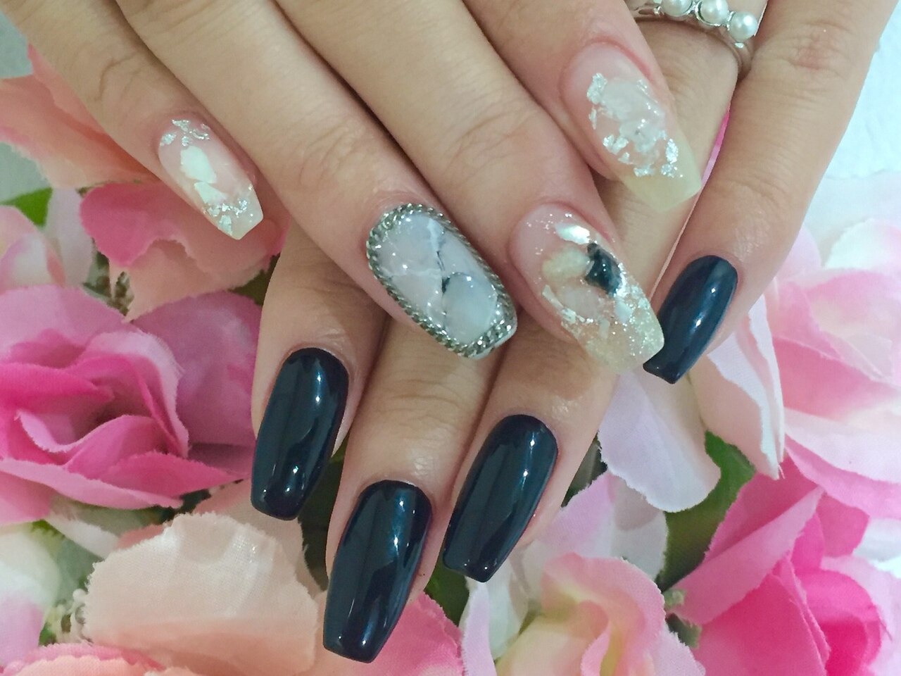 2026年春トレンド】9のネイルデザイン集｜人気順｜332ページ目