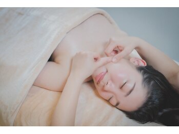 チル 渋谷店(CHILL)の写真/【速攻小顔】≪渋谷トップレベル≫圧倒的小顔！効果◎驚きの高コスパ/結果重視を実現！最高峰リフトアップ