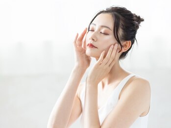 アンティアージュ 今泉店(antiage)の写真/今泉店がNEWOPEN!【最新技術でツヤと潤いを与え弾力あるお肌へ♪】直接アプローチできる韓国美容機器を導入