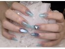 Blue magnet nail