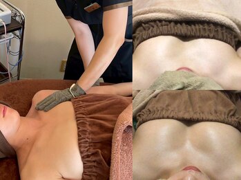 ナトゥーラ 心斎橋なんば本店(Natura)/形を記憶させるバストケア