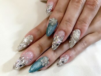 ラビング(Loving)/キラキラ冬スカルプ