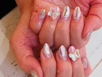 ネイルズ ヴィヴィアン(Nail's Vivienne)/