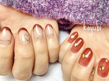 コユビ(koyubi.)/左右ちぐはぐハートネイル