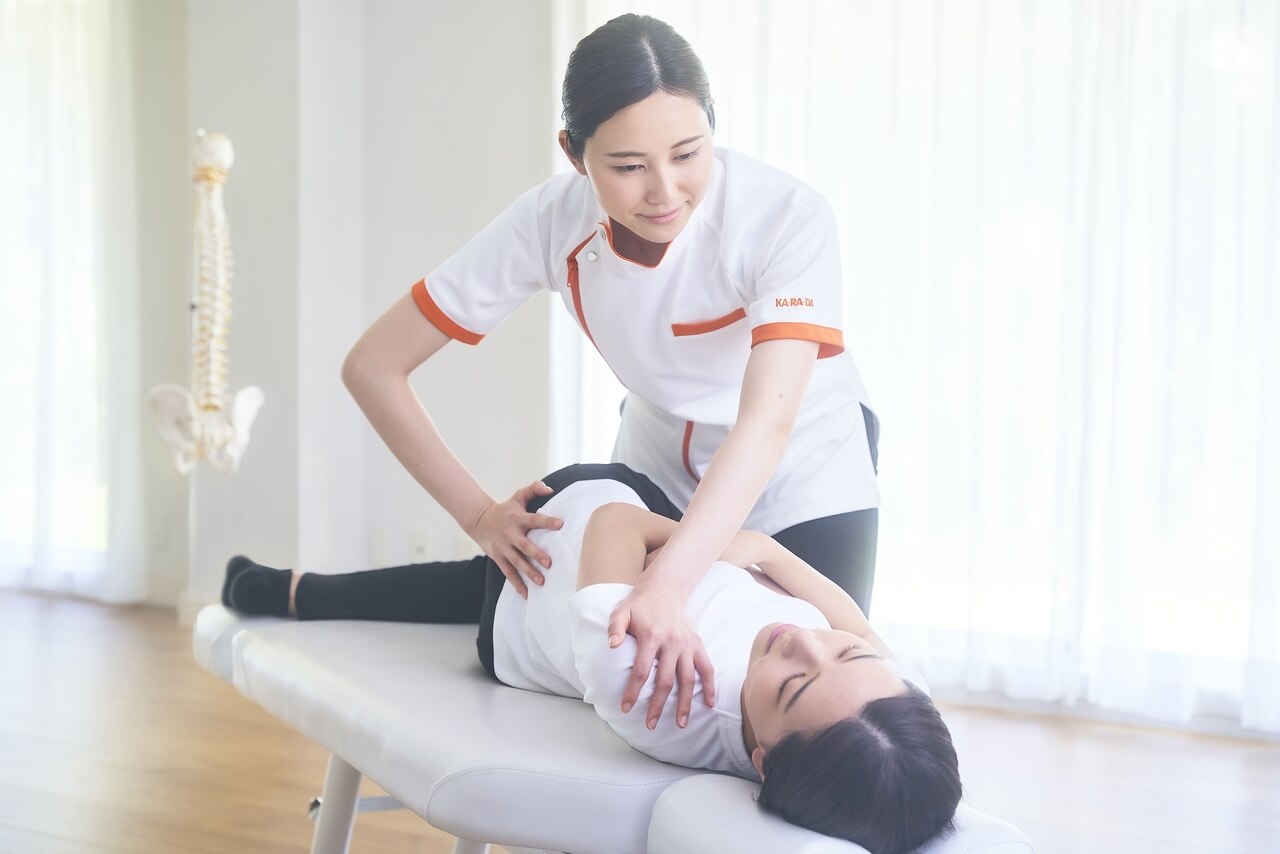 【平祝日】 ★首・肩 集中ケア★慢性的なコリ・疲れに　《整体60分 3300円》