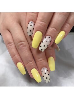 バターイエロー