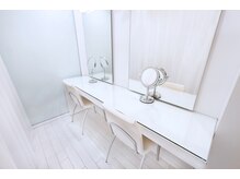 ポーラ ザ ビューティ 池袋西口店(POLA THE BEAUTY)の雰囲気（施術後はエステと連動したスキンケア、メイクを体験頂けます。）