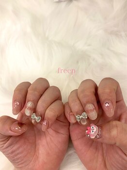フリープ タクタ(freep tacta)/ガーリーネイル