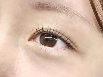 エサージュ 表参道店/まつげパーマ/担当：岡田