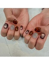 サロンドティス 学芸大学(salon de tis)/秋べっこうネイル