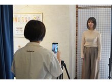 守谷やまゆり鍼灸整骨院/姿勢分析画面・重心ライン