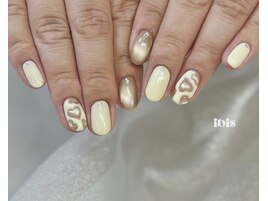 ぷっくりハートネイル