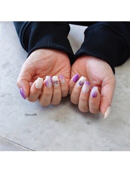 グランチュール(Grantulle)/押し花ネイル