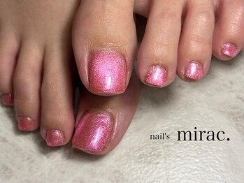 ネイルズミラク(nail's mirac.)の写真/足元を出す季節到来！持ち込みデザインOK◎周りと差がつくフットネイルで特別感あふれるご褒美体験を♪