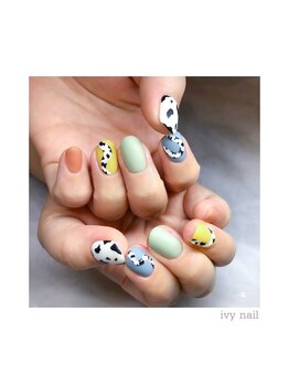 アイビーネイル(ivy-nail)/ぷっくり牛柄マットネイル♪